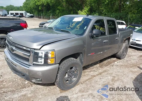 2008 Chevrolet Silverado 1500 Lt1 z USA, uszkodzony, nr VIN 2GCFK13Y081130064
